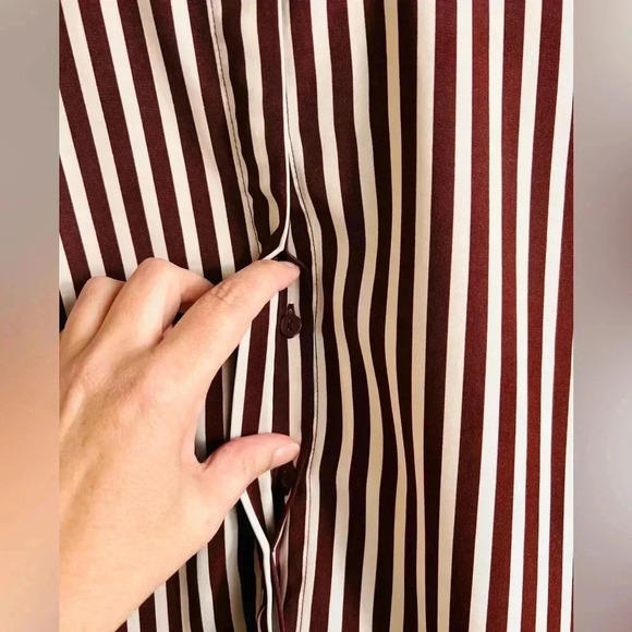 H&M soft, striped, button-up blouse with collar, Size 12, relaxed  fit, loose - Picture 7 of 10